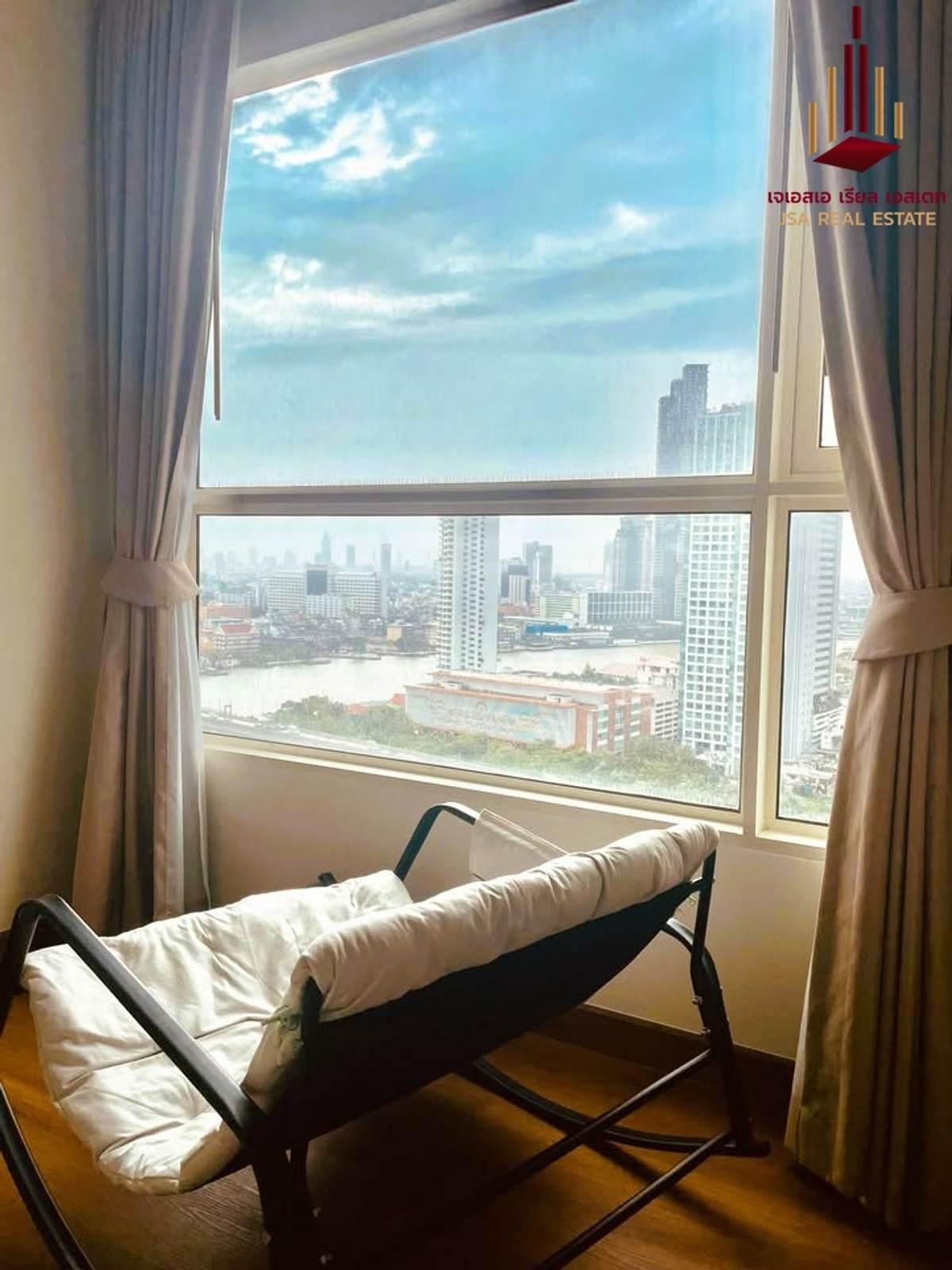 ✨ For sale The Lighthouse Sathorn Charonnakorn✨ Only 4,500,000 MB