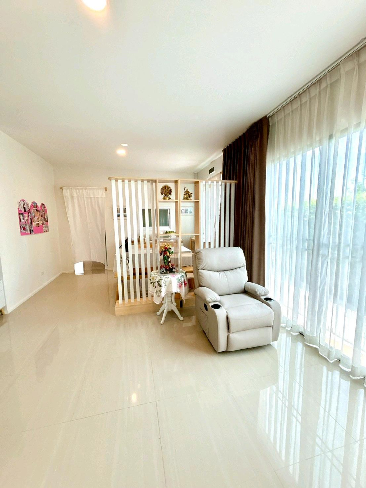 บ้านแฝด พลังงานดี แต่งพร้อมอยู่ ราคาดีดี๊ – รูปที่ 2