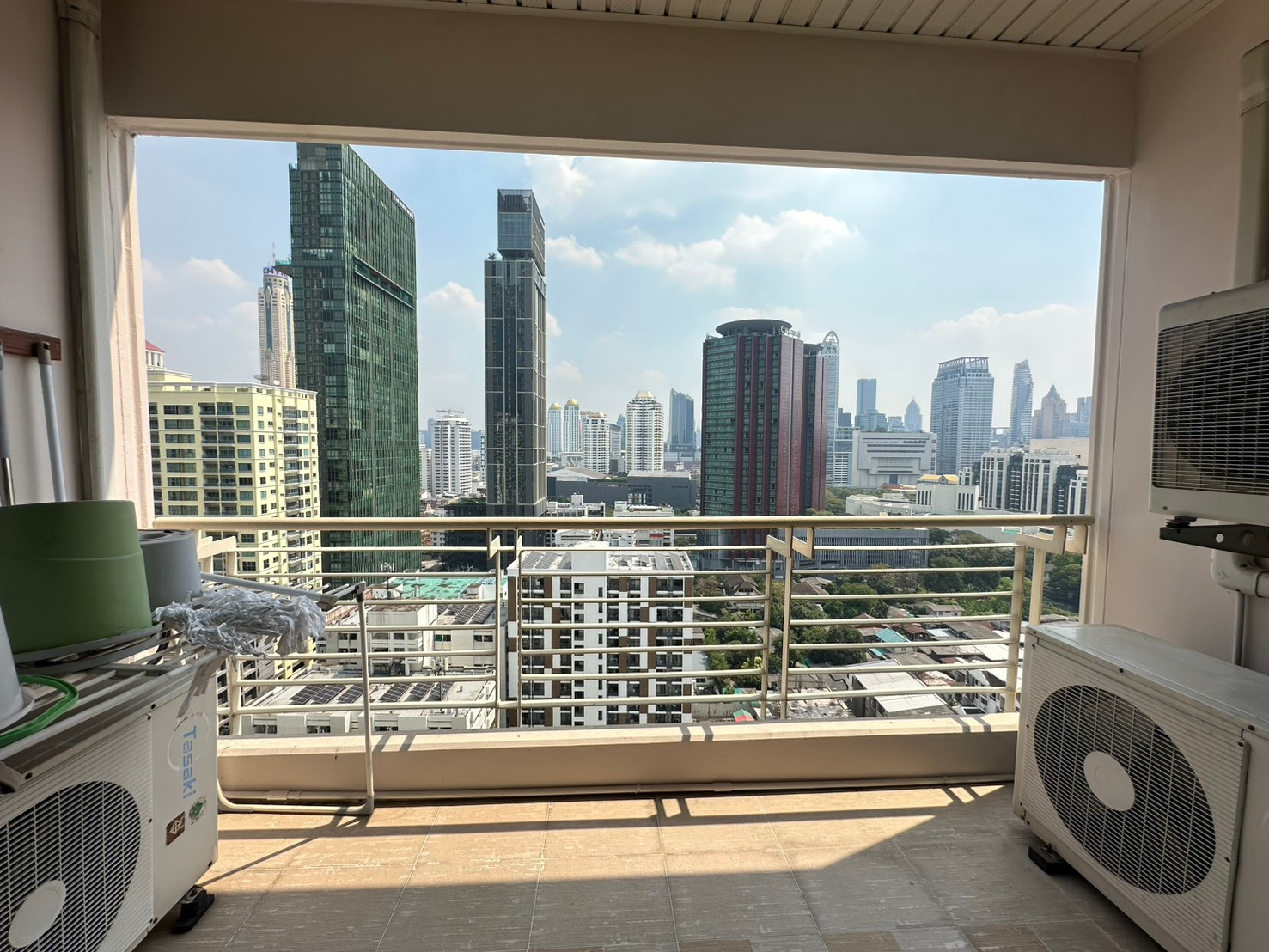 +++เช่าด่วน+++  Baan Klang Krung Siam – Pathumwan** 3 ห้องนอน 120 ตร.ม. แต่งครบพร้อมอยู่!!! – รูปที่ 2