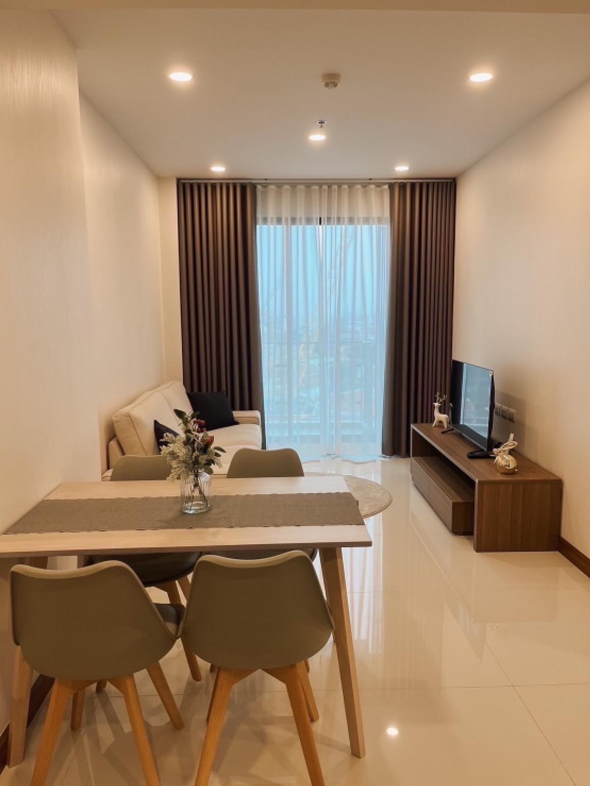 🔥For Rent Now🔥 Supalai Premier Charoen Nakhon, Khlong San location, near ICONSIAM + convenient transportation by BTS Skytrain and boat.