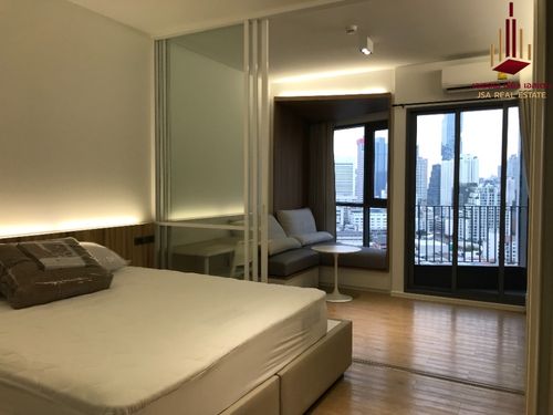 ✨ For Rent : Triple Y Residence ✨ 💰 Only 27,000 thb/month