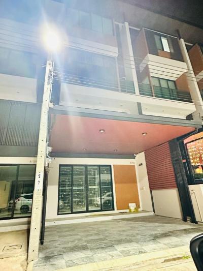 For Sale Townhouse/Townhome  , Arnintown Thientalay 7 , Samae Dam , Bang Khun Thian , Bangkok , CX-135308