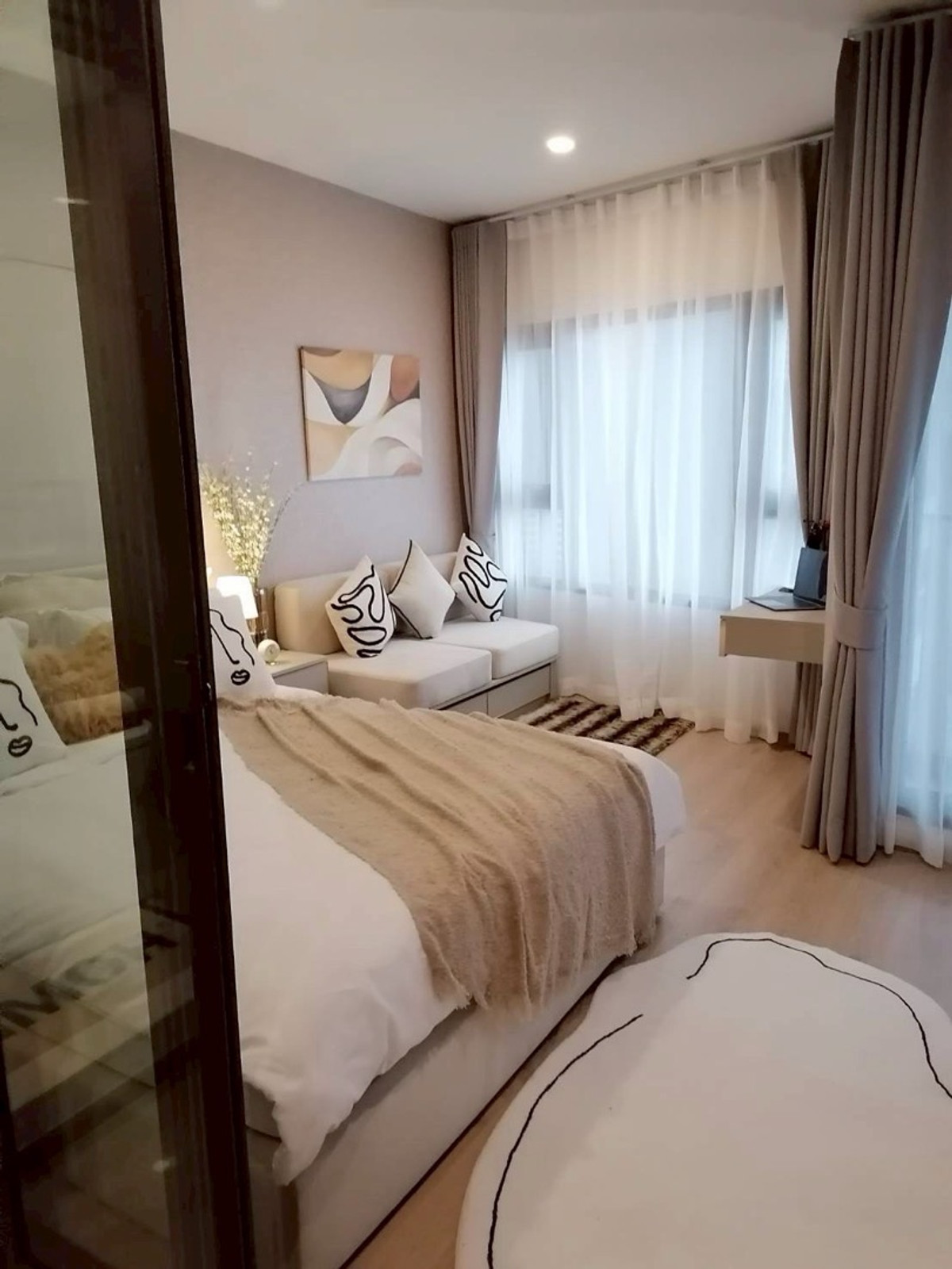 For Rent📍Life asoke rama4📞0639399665