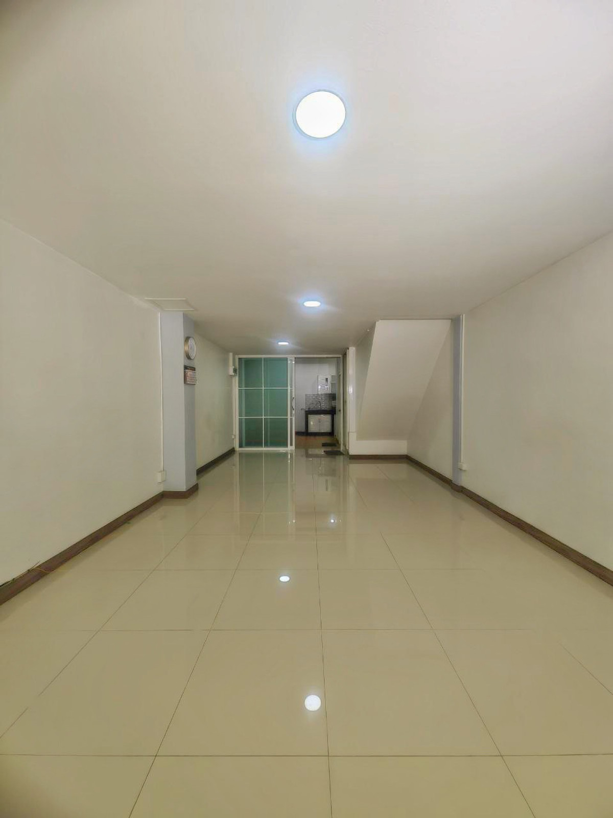 Below Market Price! 2-Storey Townhouse in Klongchan Villa 3, Nawamin 147 – รูปที่ 2