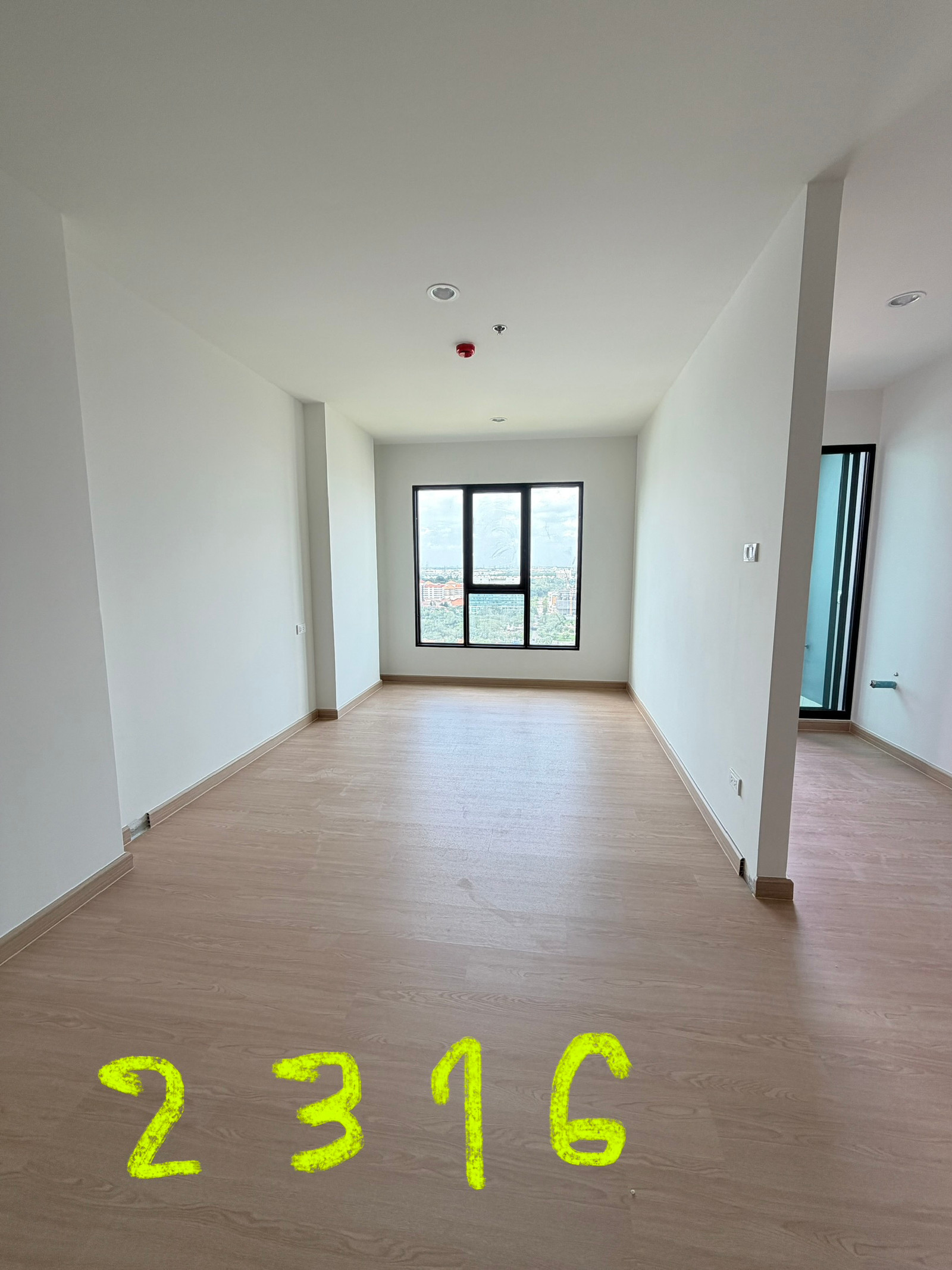 156/600 price 2.1M Phase 1 room next to fire escape