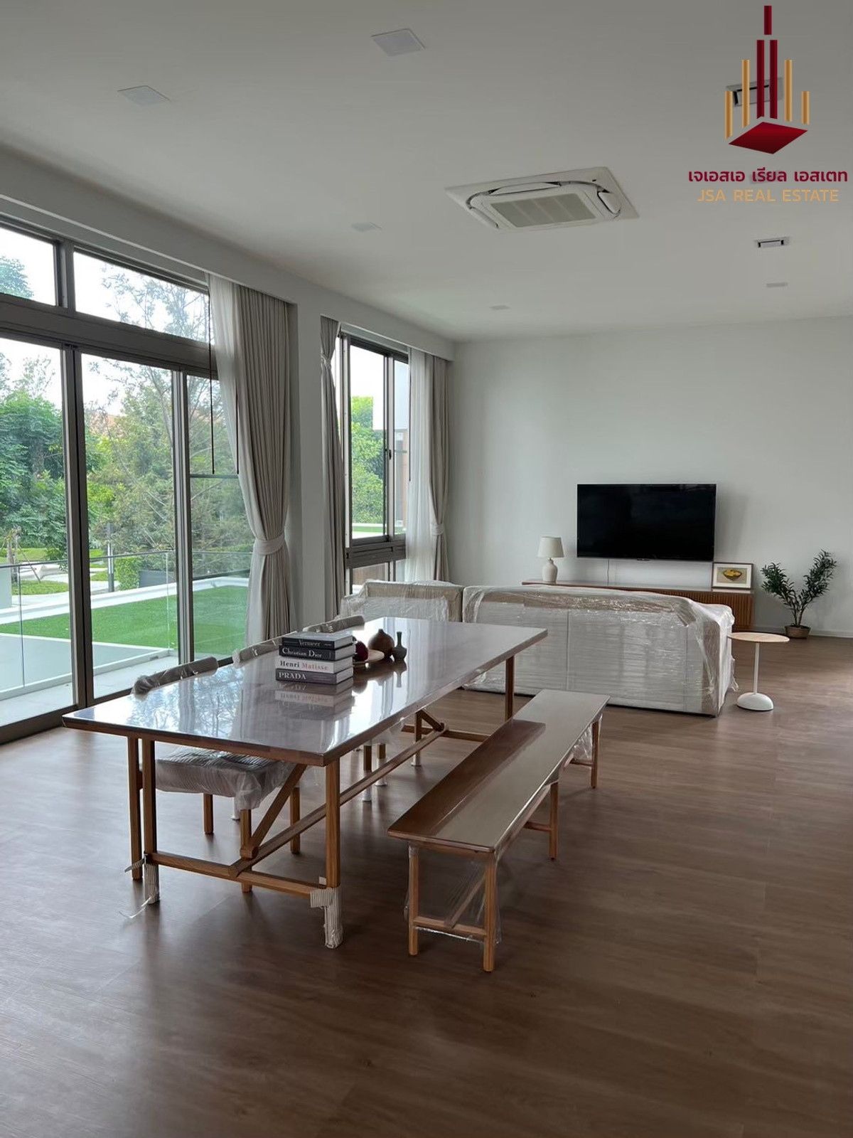 ✨ For Rent : VIVE Rama 9 ✨ 💰 Only 180,000 thb/month ✨ For Rent : VIVE Rama 9 ✨ 💰 Only 180,000 thb/month