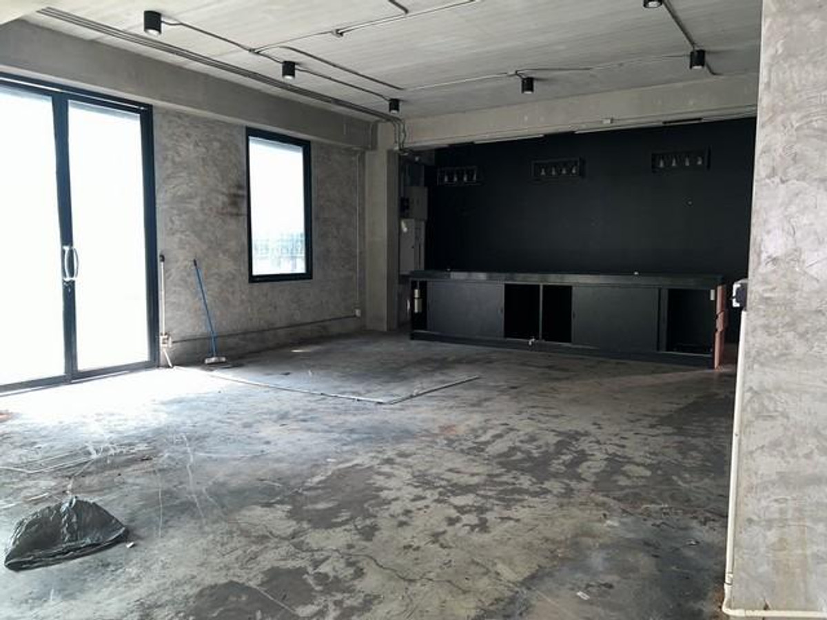 ให้เช่าอาคารStand alone 2.5ชั้น 900 ตร.ม. ย่านห้วยขวาง สุทธิสาร ดินแดง จอดรถ 30 คัน เหมาะทำสำนักงานออฟิศและกิจการอื่นๆร้านอาหาร ชาบู คาเฟ่ ใกล้MRTห้วยขวาง ม.หอการค้า เทวาลัยพระพิฑเนศ ตลาดห้วยขวาง – รูปที่ 4