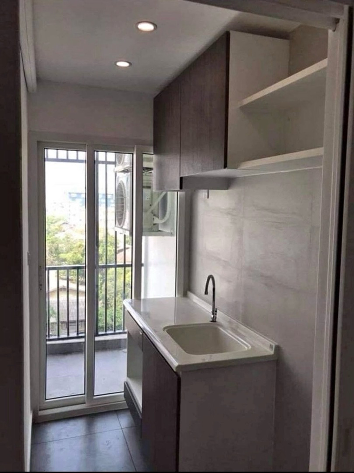 ขายคอนโด Budget Condo ติวานน์ ติด BTS  สถานีกระทรวงสาธารณสุข ฝั่งด้านในอากาศไม่ร้อน – รูปที่ 4