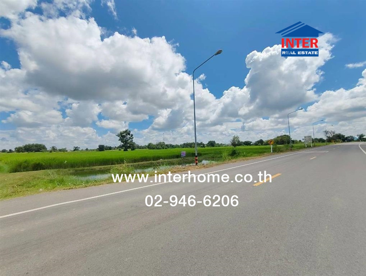 Empty land 5 rai 72 sq m. Land, Samrong Village. Mueang Buriram District Near Mana Cafe Buriram Road number 226 Road number บร.3021 Muang Buriram Buriram Empty land 5 rai 72 sq m. Land, Samrong Village. Mueang Buriram District Near Mana Cafe Buriram Road number 226 Road number บร.3021 Muang Buriram Buriram