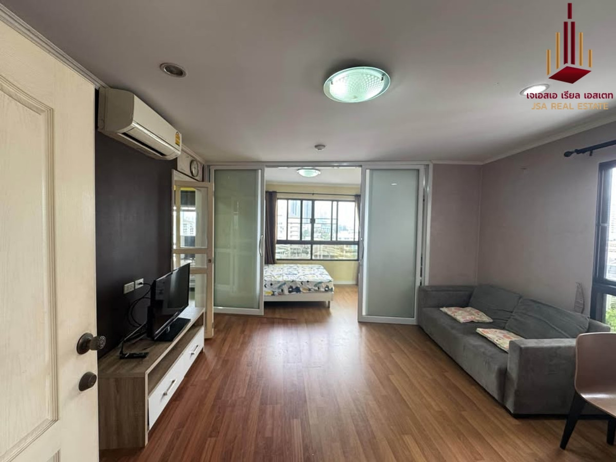 ✨ For Sale : Lumpini Place Narathiwas 24 Condo ✨ 💰 only 2,680,000 thb ✨ For Sale : Lumpini Place Narathiwas 24 Condo ✨ 💰 only 2,680,000 thb