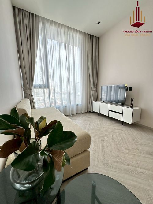 ✨ For Sale: Chapter Charoennakhorn - Riverside Condo ✨ 💰 Only 6,290,000 THB