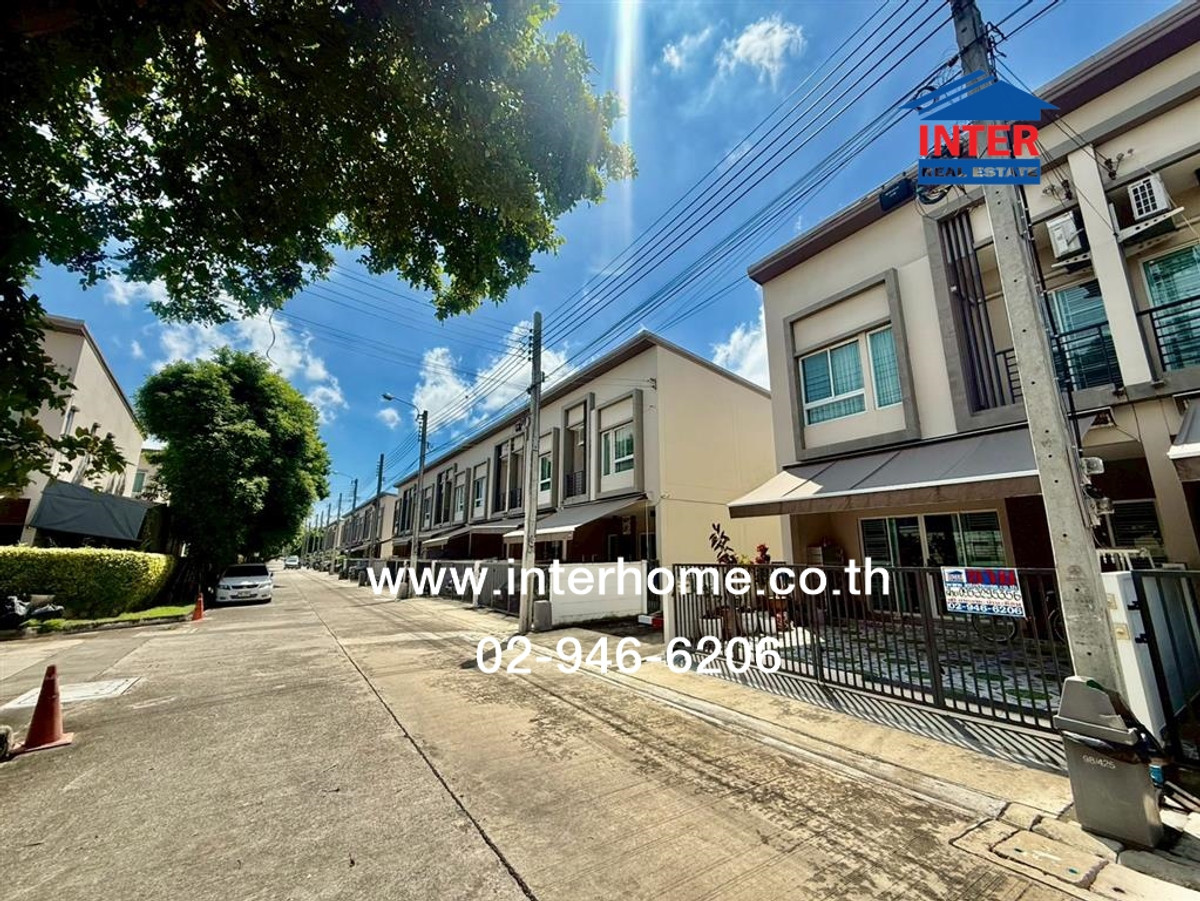 ทาวน์เฮ้าส์ 2 ชั้น 21 ตร.ว. หมู่บ้านกลางเมือง สวนหลวง ซอยเฉลิมพระเกียรติร.9 ซอย28 แยก14 เขตประเวศ กรุงเทพมหานคร – รูปที่ 2