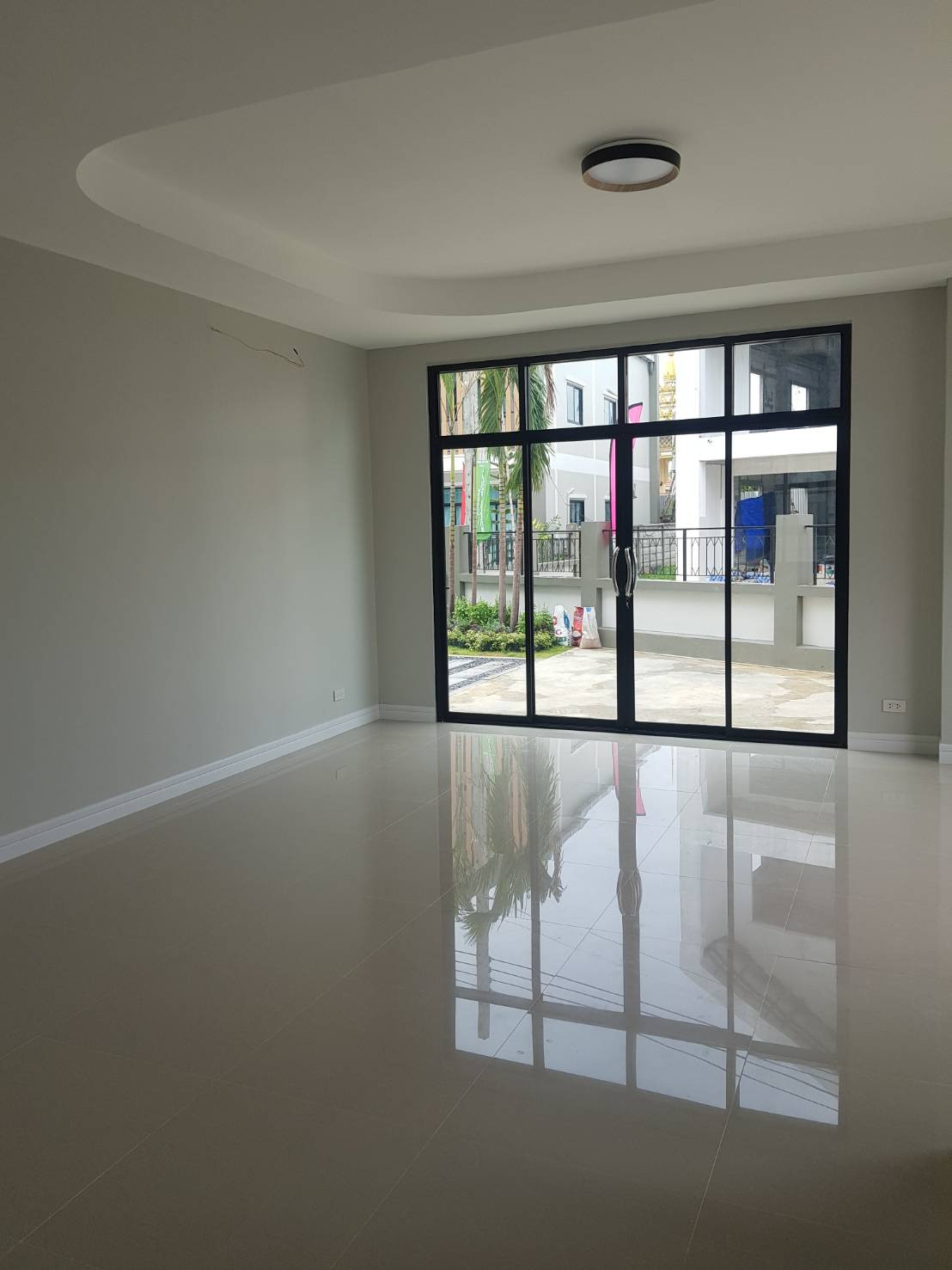 Home Office for sale (Chaiyaphruek), 2 and 3 floors with land, good location, convenient travel, near the MRT Pak Kret Intersection station. – รูปที่ 3