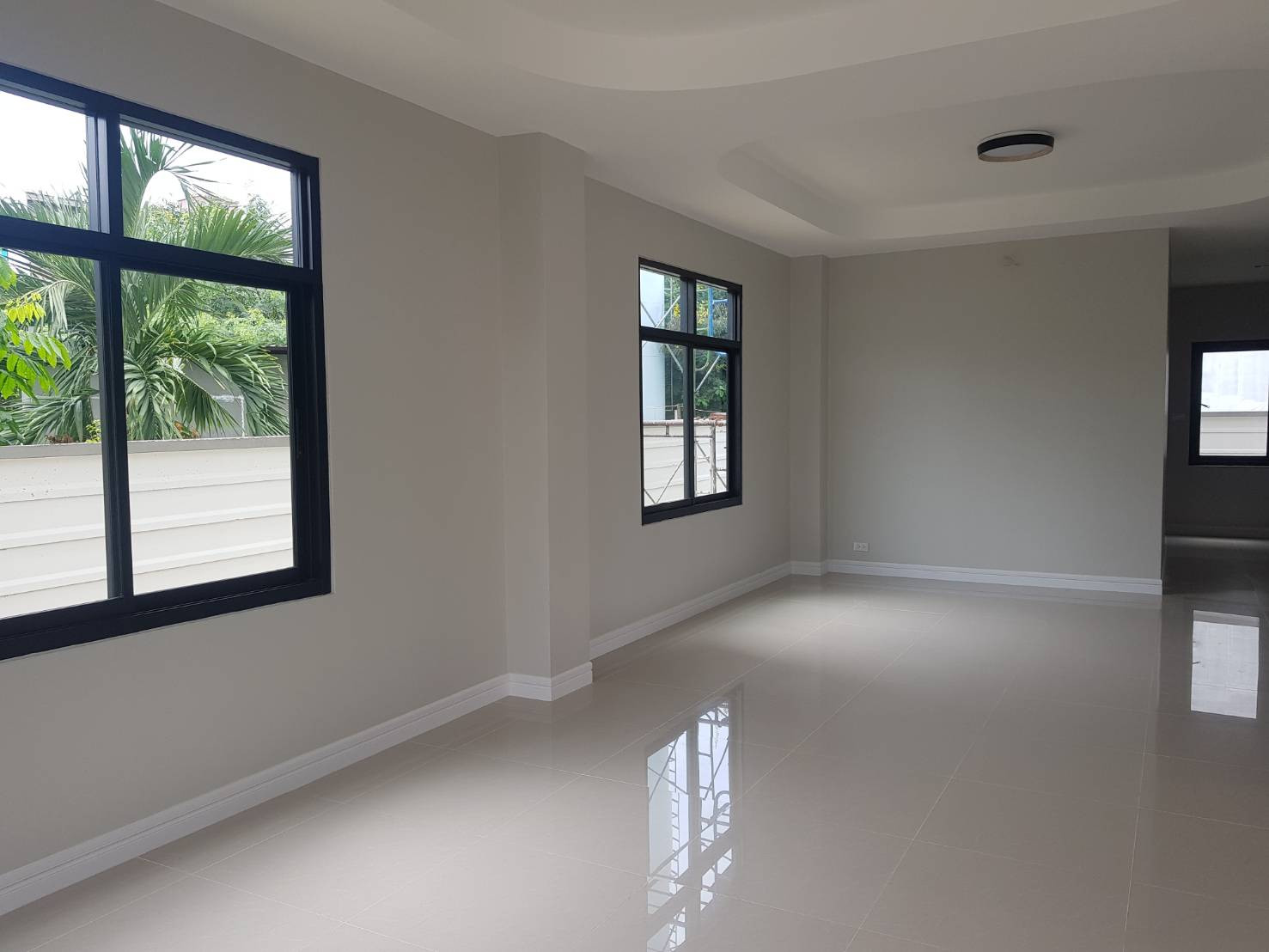 Home Office for sale (Chaiyaphruek), 2 and 3 floors with land, good location, convenient travel, near the MRT Pak Kret Intersection station. – รูปที่ 4