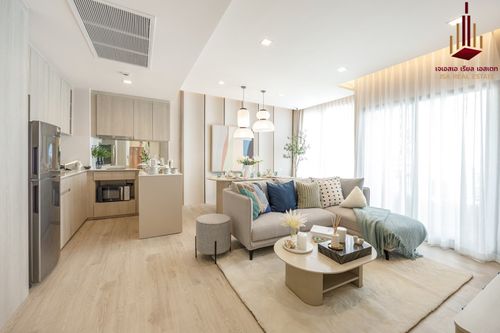 ✨ For Sale : Reference Sathorn Wongwianyai Condo ✨  💰 only 11,390,000 thb