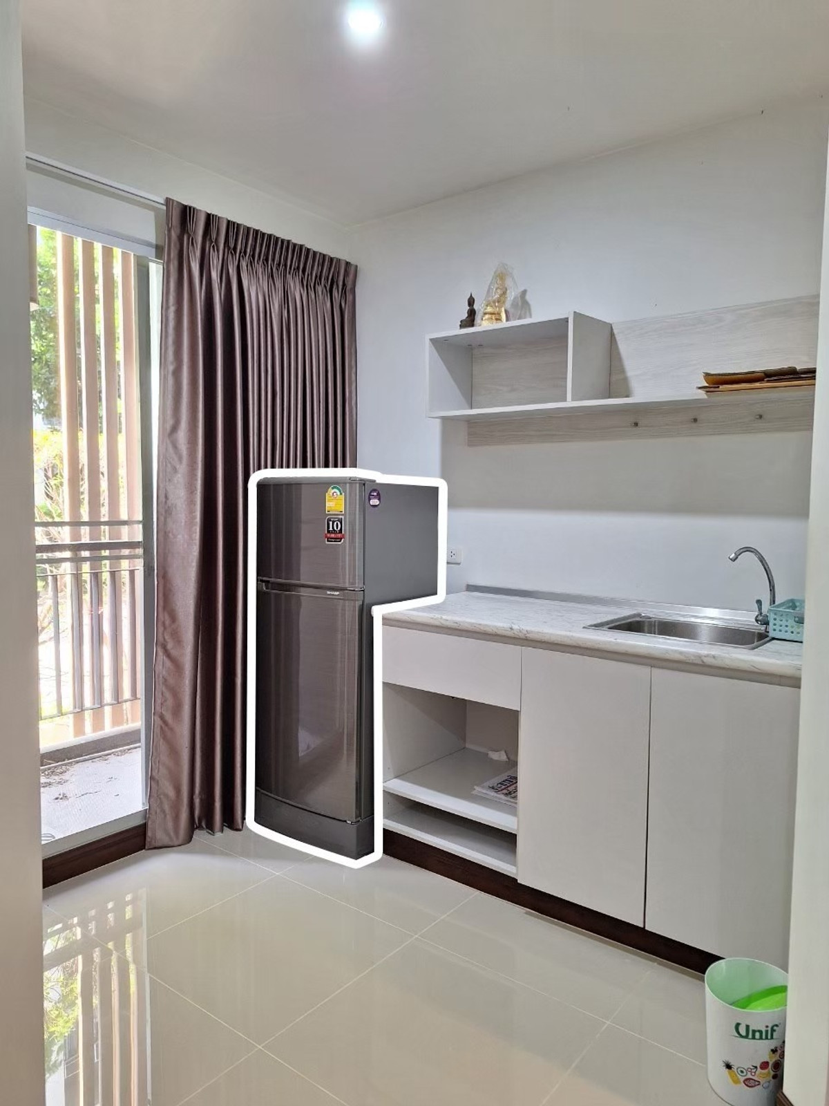 (รหัส SM1539) ขายคอนโด V condo ( วี คอนโด ) เฟอร์นิเจอร์และเครื่องใช้ไฟฟ้าในห้องครบครัน – รูปที่ 4