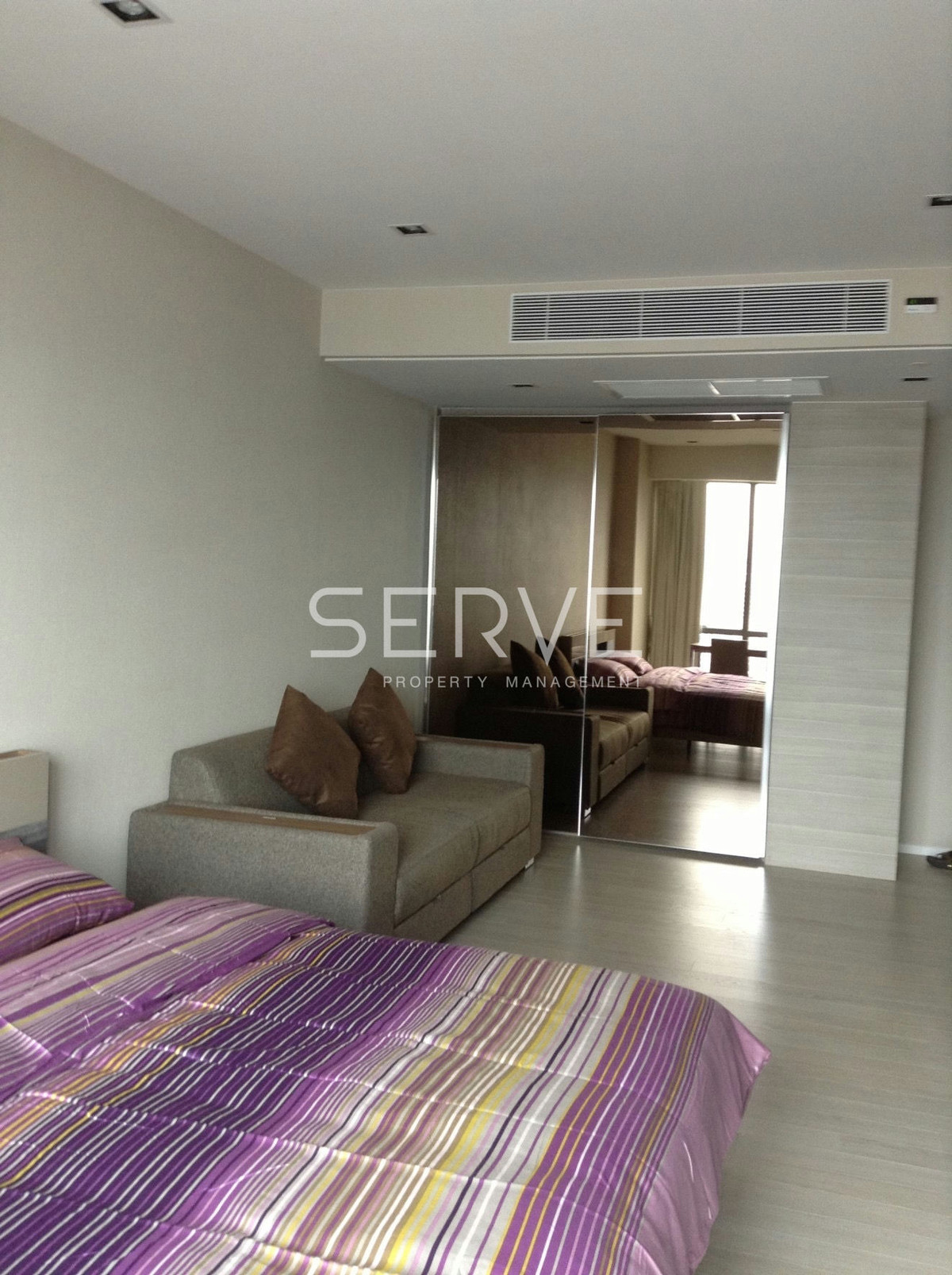 🔥Hot Deal🔥 - Studio Nice Room & Good Location in Asoke Area MRT Phetchaburi 500 m. at The Room Sukhumvit 21 Condo / For Rent & For Sale – รูปที่ 3