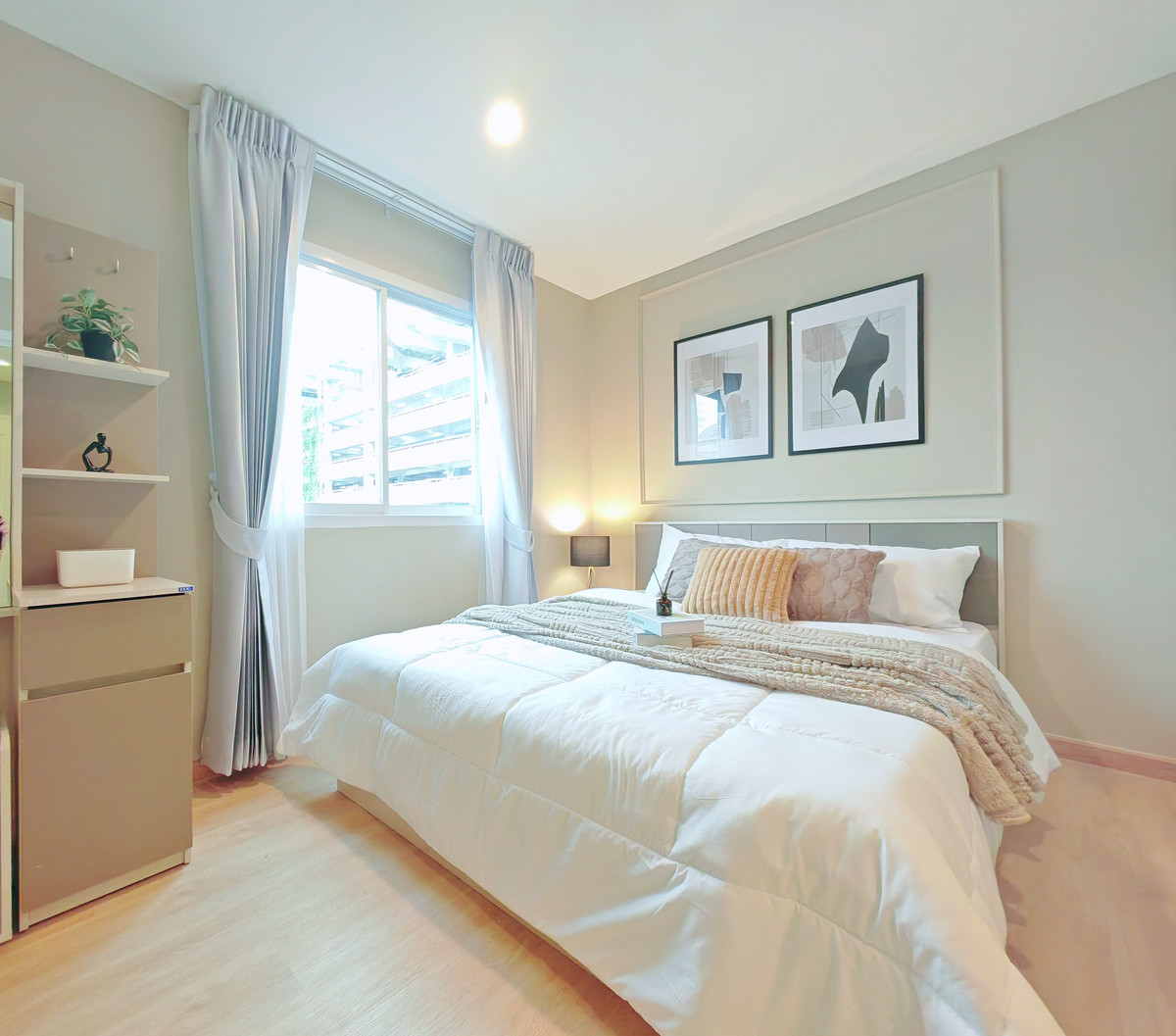 Condo for rent, completely renovated 💥 The Paint Ngamwongwan 22 💥 Open view, next to The Mall Ngamwongwan, near the expressway, near the MRT red and purple lines. Condo for rent, completely renovated 💥 The Paint Ngamwongwan 22 💥 Open view, next to The Mall Ngamwongwan, near the expressway, near the MRT red and purple lines.