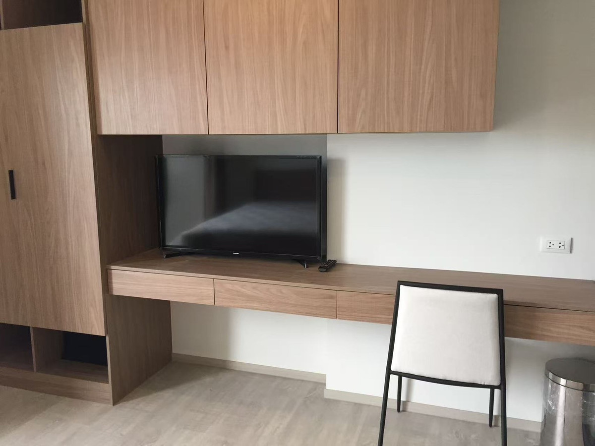 For Sale! Prime Condo La Casita Hua Hin near the Beach and Major Malls — Convenient Location with Full Facilities