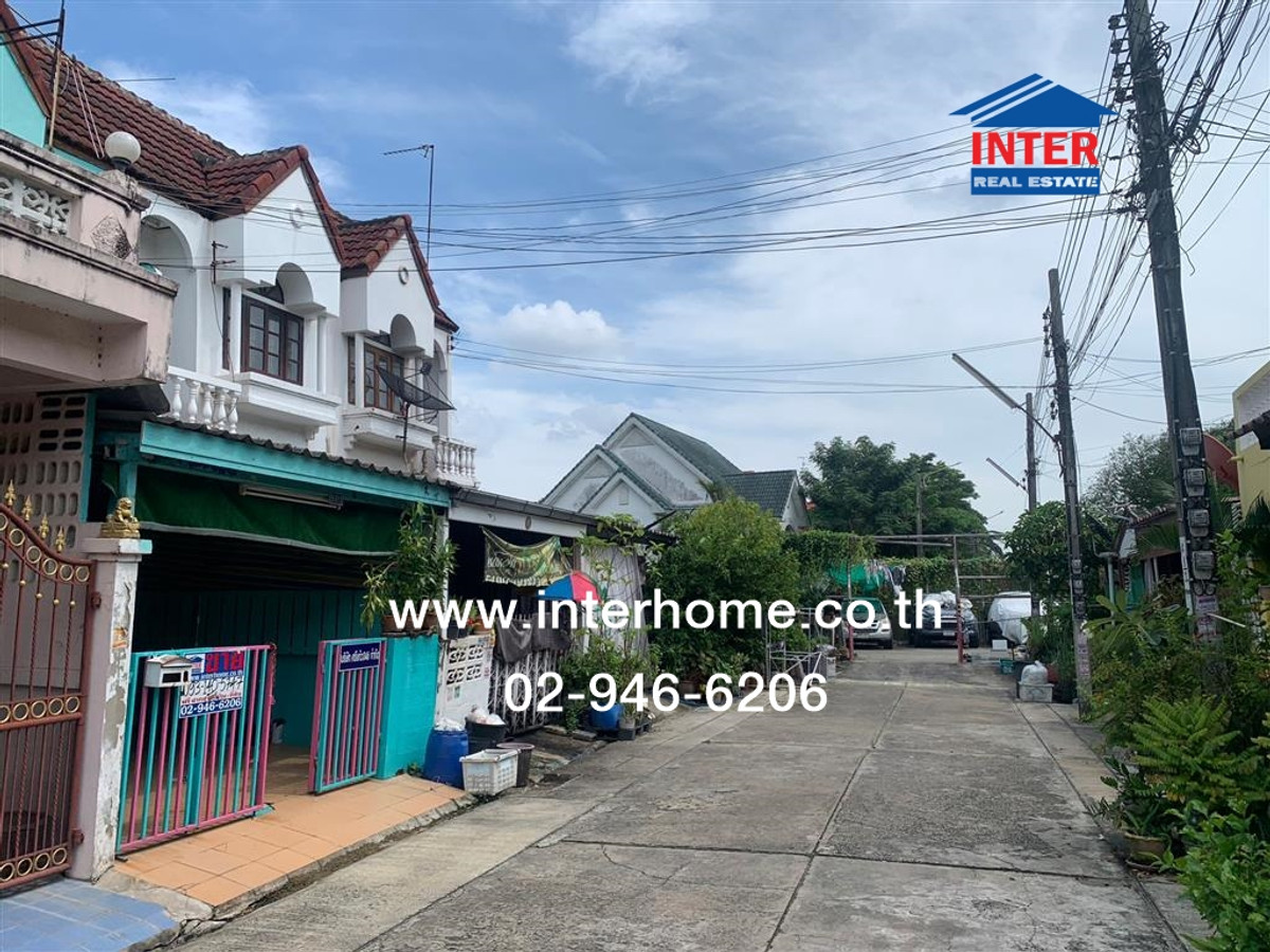 ทาวน์เฮ้าส์ 2 ชั้น 16 ตร.ว. หมู่บ้านศรีประจักษ์วิลล่า2 ใกล้ตลาดน้ำขวัญ-เรียม ซอยรามคำแหง156 ถนนรามคำแหง ถนนเสรีไทย เขตบางกะปิ กรุงเทพมหานคร ทาวน์เฮ้าส์ 2 ชั้น 16 ตร.ว. หมู่บ้านศรีประจักษ์วิลล่า2 ใกล้ตลาดน้ำขวัญ-เรียม ซอยรามคำแหง156 ถนนรามคำแหง ถนนเสรีไทย เขตบางกะปิ กรุงเทพมหานคร