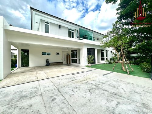 ✨ For Rent: Mantana 2 Bangna Km.7 ✨  💰 Only 195,000 THB/month