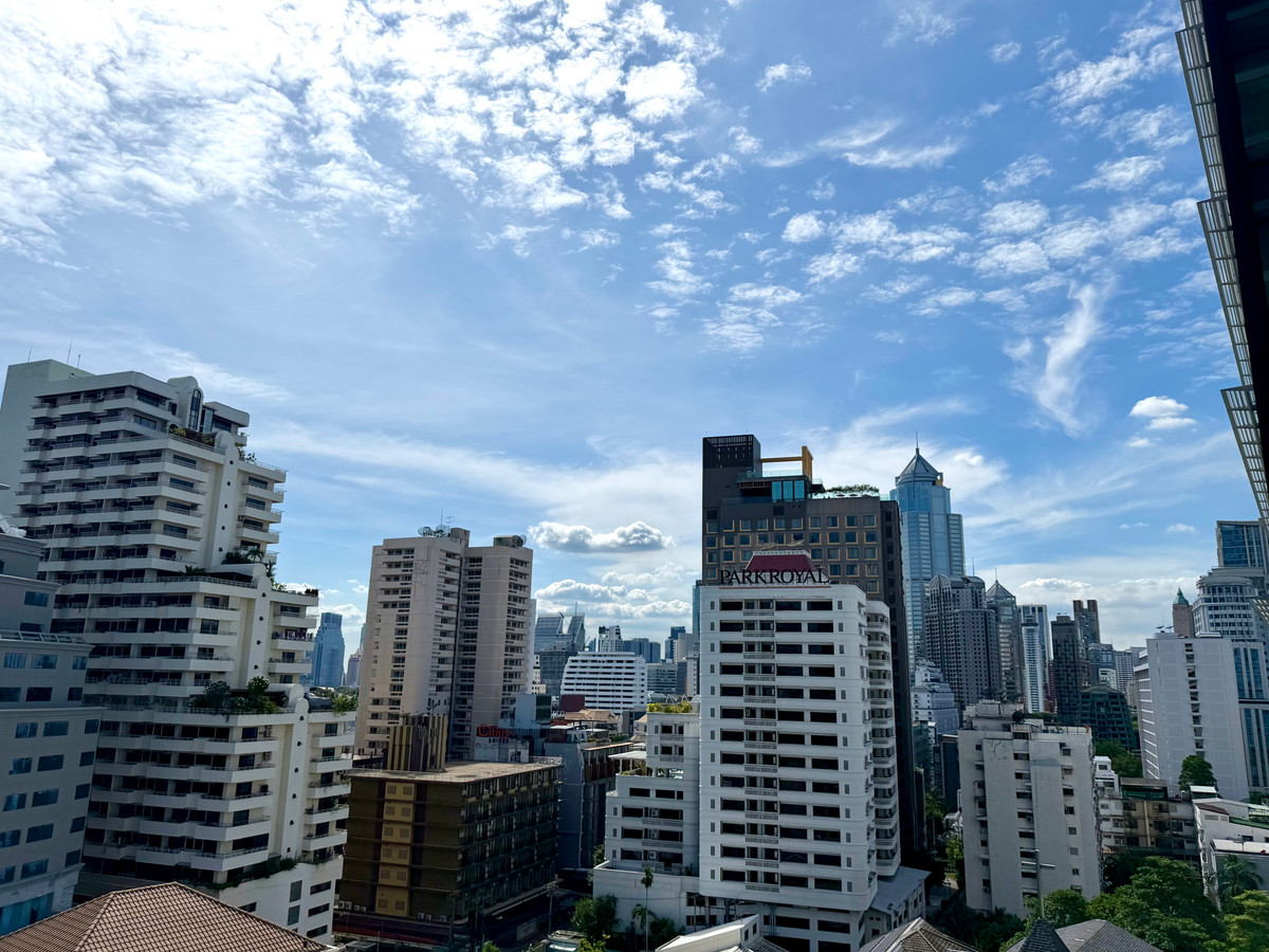 แค่ทางเชื่อมก็คุ้มแล้ว เดินไปสวนเบญ ก็สบาย โทร 0946503223 แค่ทางเชื่อมก็คุ้มแล้ว เดินไปสวนเบญ ก็สบาย โทร 0946503223