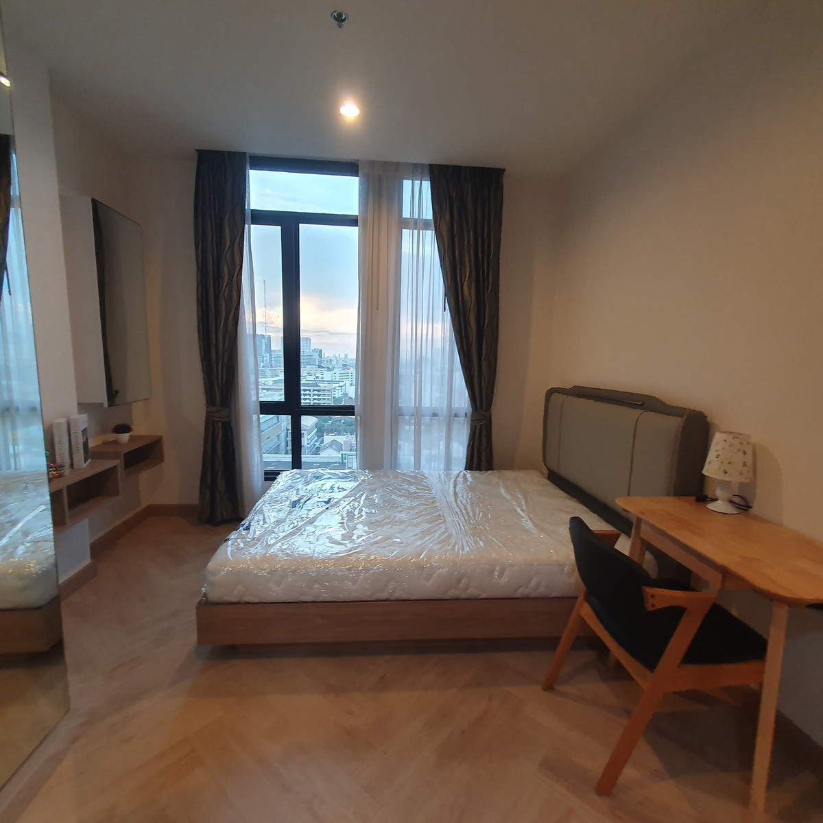 Condo for sale The Capital Ratchaprarop Vibhavadi price 3,601,680 baht [JZs251015]