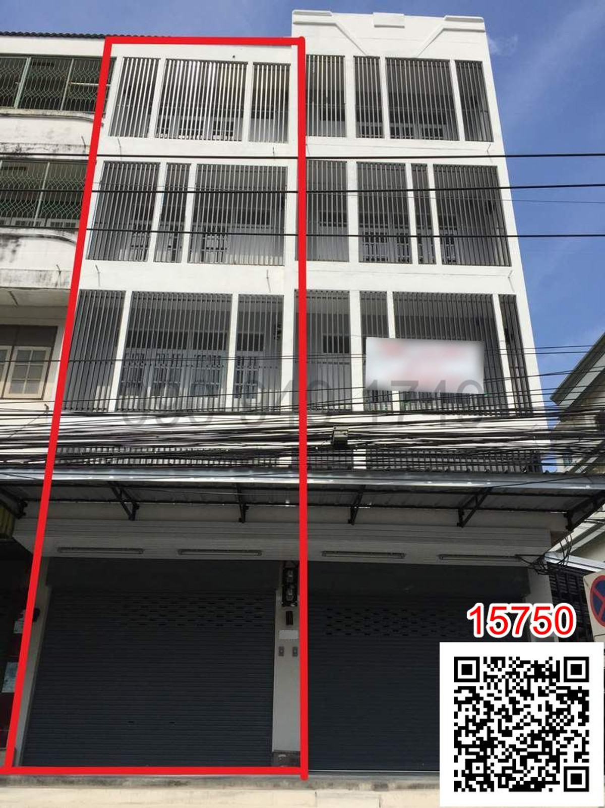 For rent: 4-story shophouse next to On Nut Road. At the entrance of Soi On Nut 47, near the Sri Nut intersection. (On Nut Tad Srinakarin)