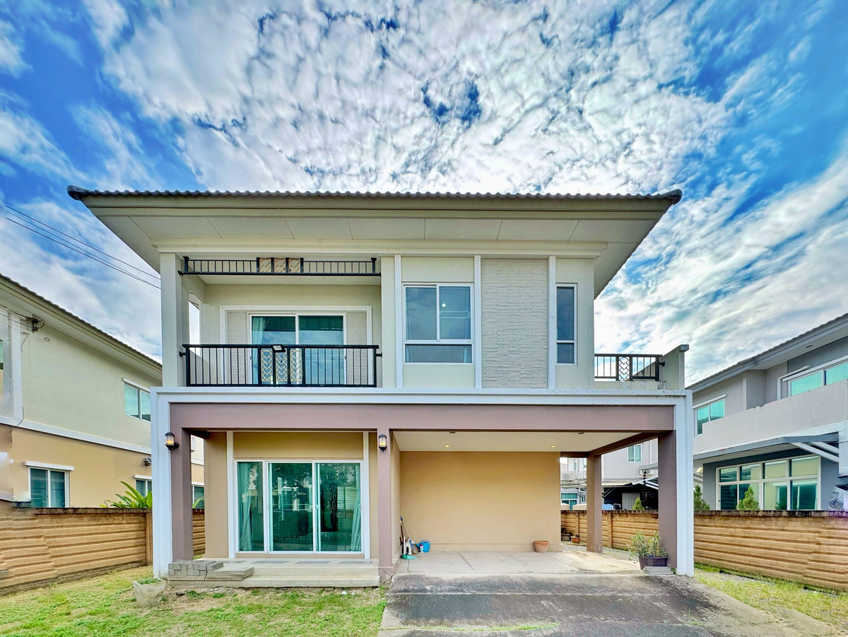 Single house for sale, Passorn 26 (Ratchaphruek-Tiwanon), last phase house, new design, complete additions, ready to move in, location 345 Pathum Thani Road.