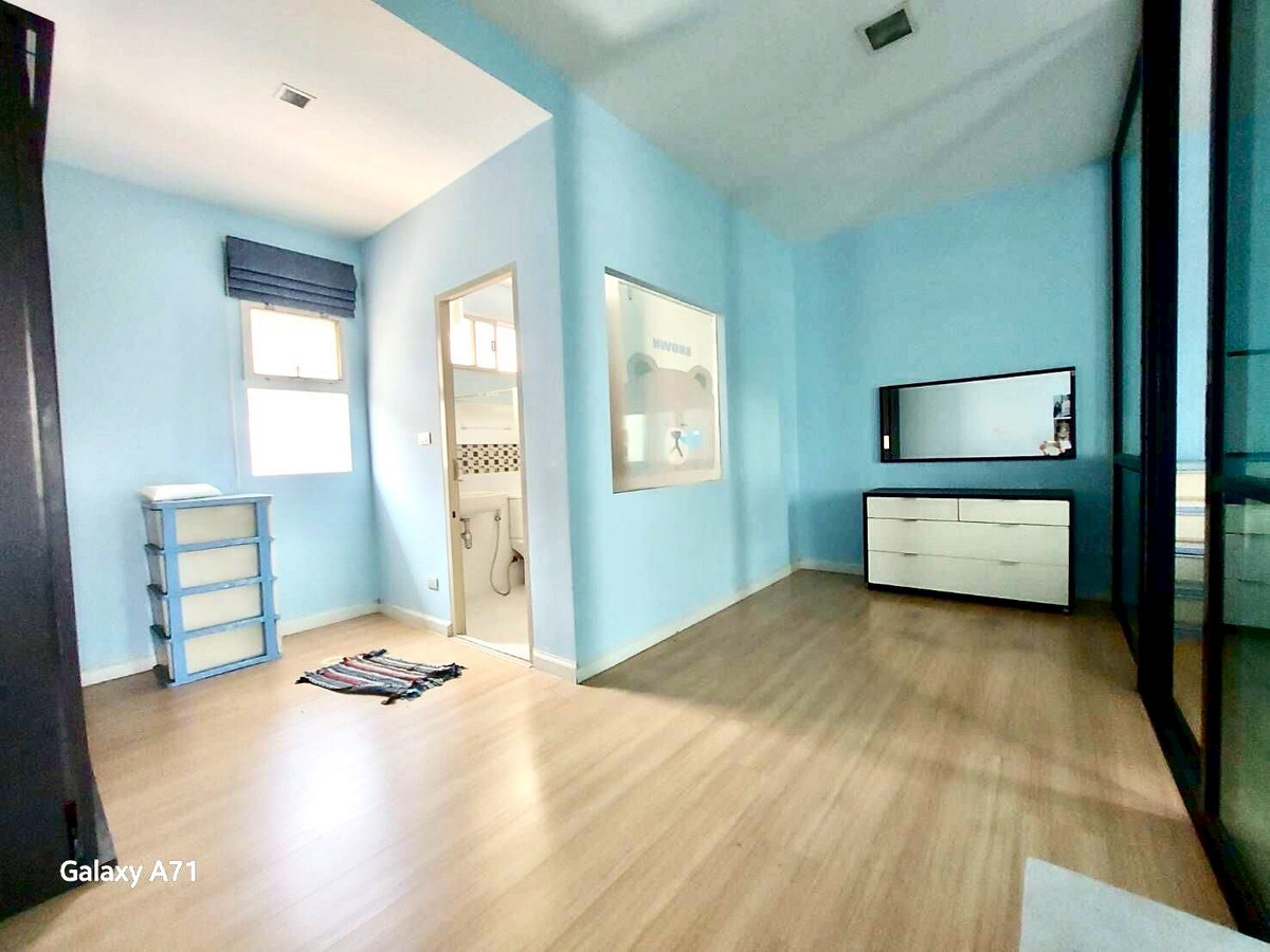 ขายทาวน์โฮม 3 ชั้น “บ้านใหม่ 1” พุทธบูชา 36 ทุ่งครุ กทม โครงการคุณภาพ บ้านสภาพดี พร้อมอยู่  ราคาพิเศษที่สุดในโครงการ – รูปที่ 4