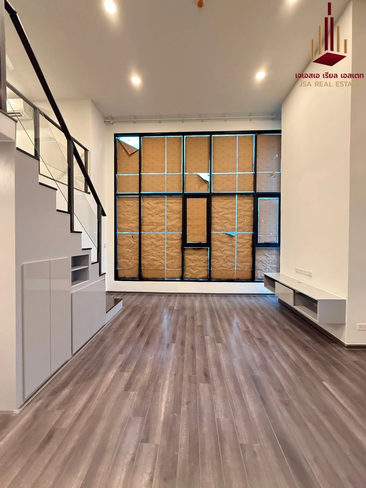 ✨ For Sale: KnightsBridge Space Rama 9 ✨ 💰 Only 12,800,000 THB