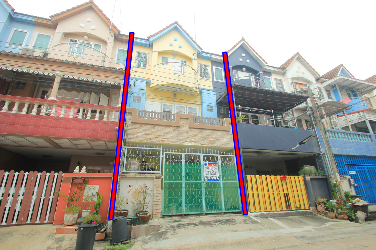 Townhouse for sale, Sucha Phetkasem 112, Nong Khaem Sai 4, already extended, 3 floors, 18.2 wa, near Thonburi University. The Mall Bang Khae, house in good condition, strong structure, price 1.79 million baht. Townhouse for sale, Sucha Phetkasem 112, Nong Khaem Sai 4, already extended, 3 floors, 18.2 wa, near Thonburi University. The Mall Bang Khae, house in good condition, strong structure, price 1.79 million baht.