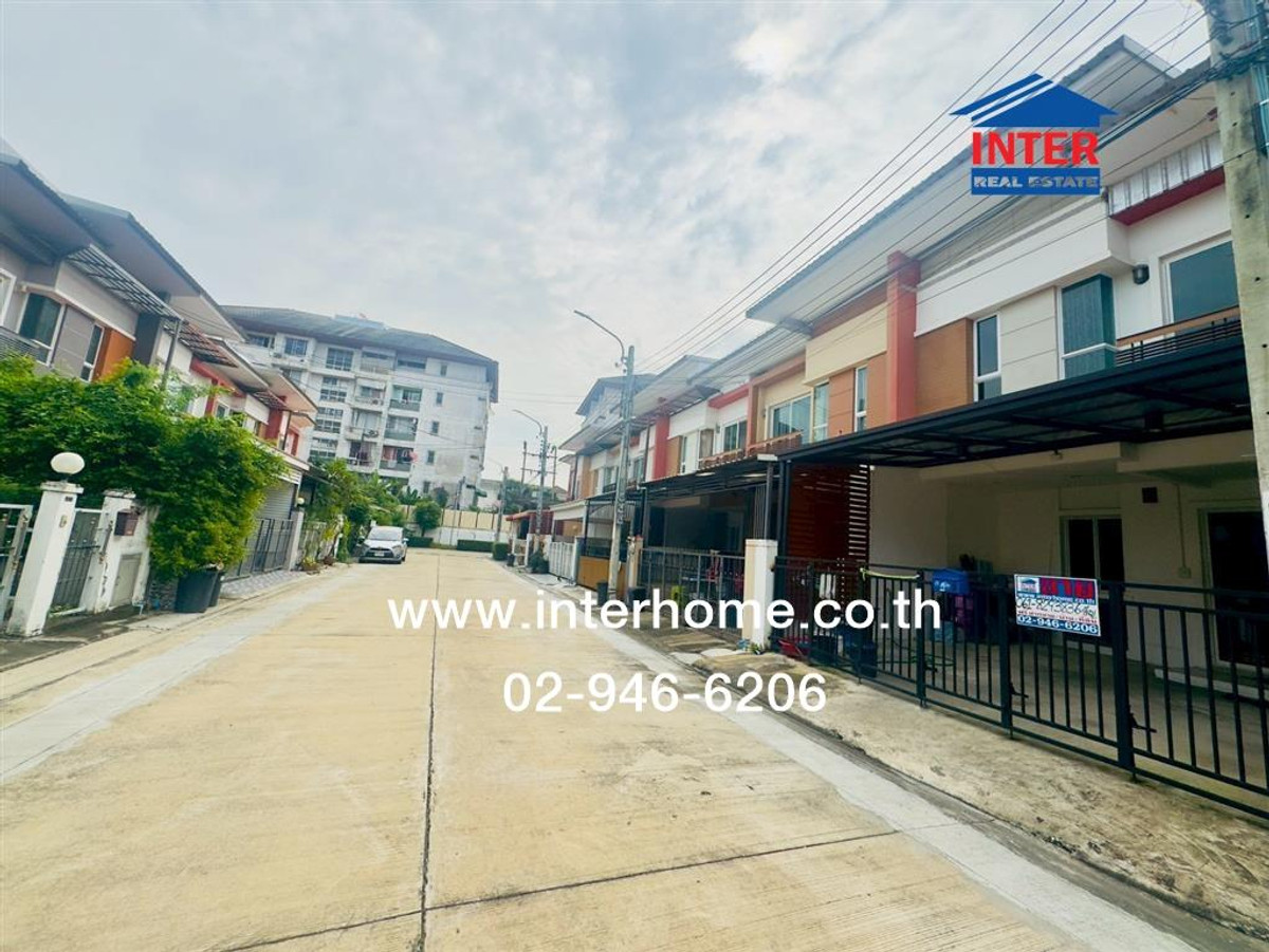 ทาวน์เฮ้าส์ 2 ชั้น 20 ตร.ว. หมู่บ้านชวนชื่น เพชรเกษม81 ซอยเพชรเกษม81 ถนนเพชรเกษม ถนนมาเจริญ ถนนพุทธมณฑลสาย4 เขตหนองแขม กรุงเทพมหานคร – รูปที่ 3