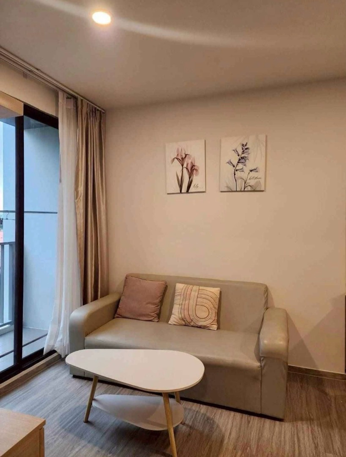 Condo for sale Douche Lasalle BTS-Bearing Bangna Free‼️ Electrical appliances Fully furnished Condo for sale Douche Lasalle BTS-Bearing Bangna Free‼️ Electrical appliances Fully furnished