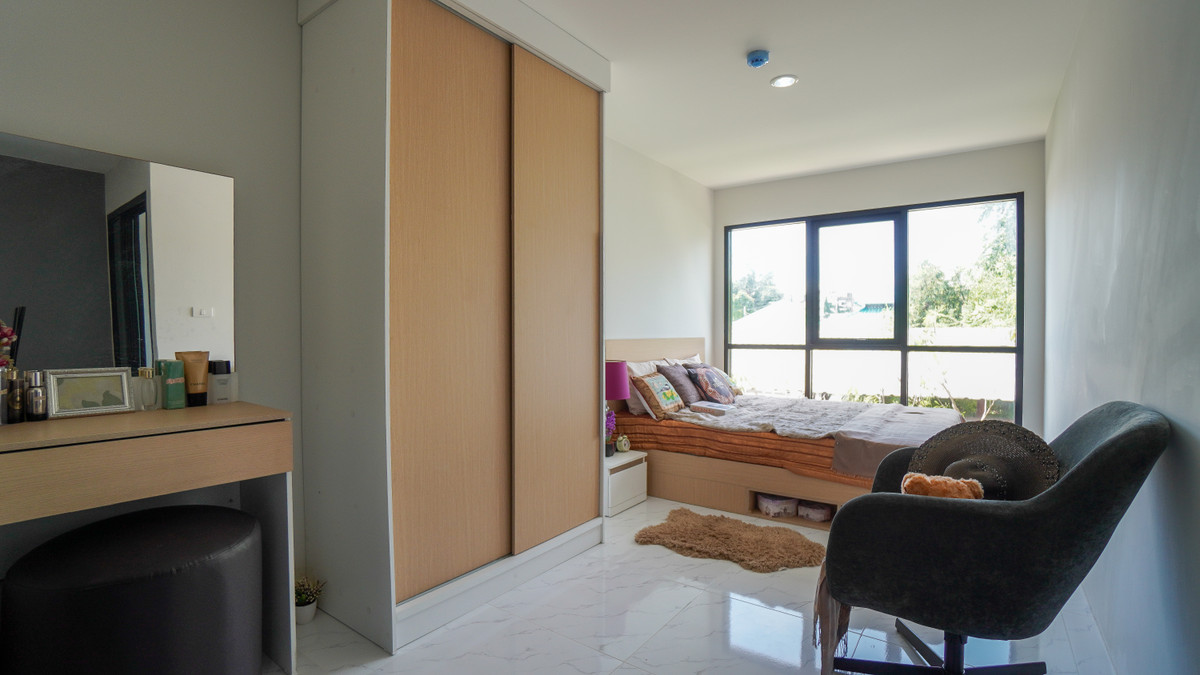 ประกาศขาย เดอะ ทริปเปิ้ล ไลน์ คอนโดมิเนียม The Triple Line Condominium – รูปที่ 3