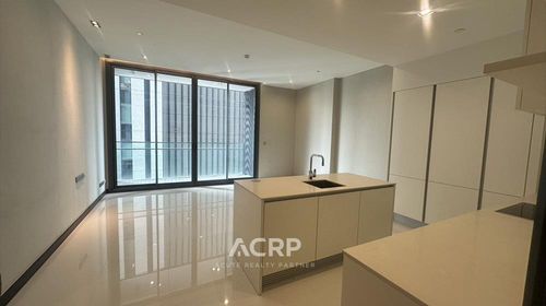 2-Bedroom Condo for Sale Q 1 near BTS Nana