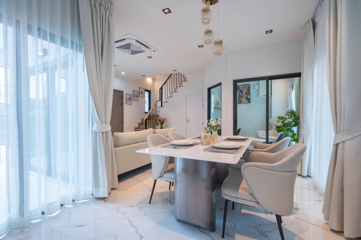  ให้เช่า บ้านทาวน์โฮม 4 ชั้น 4 ห้องนอน สไตล์โมเดิร์น สุดหรู ใกล้ MRT ศูนย์วัฒนธรรมบ้านใหม่แกะกล่อง ยังไม่เคยปล่อยเช่า!! – รูปที่ 3