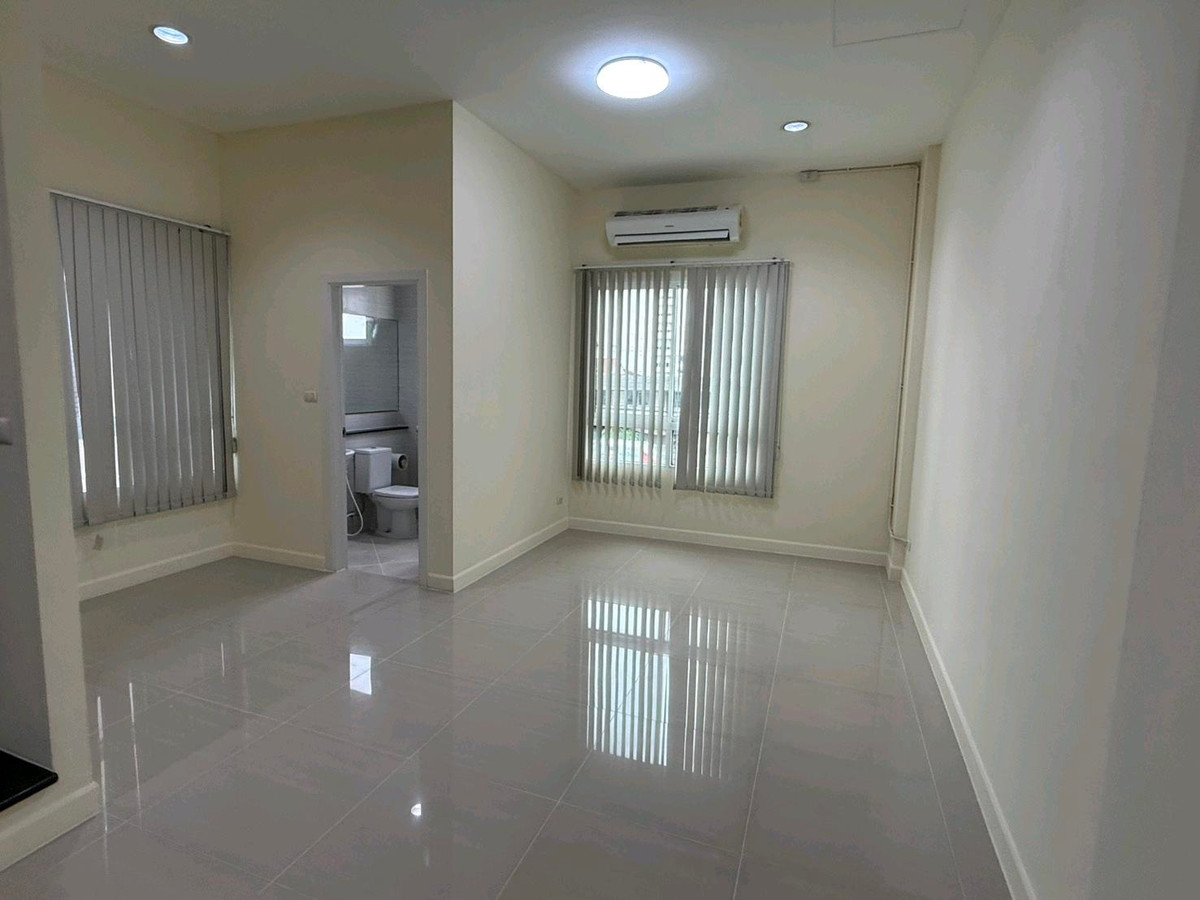 ‼️Home Office For Rent‼️ ✨Ready to Move in✨ให้เช่า โครงการ 𝐏𝐫𝐞𝐦𝐢𝐮𝐦 𝐏𝐥𝐚𝐜𝐞  นวมินทร์-สุขาภิบาล 1 (ใกล้ซ.นวมินทร์ 89)✨ (Premium Place  Nawamin 87- 89 )  – รูปที่ 4