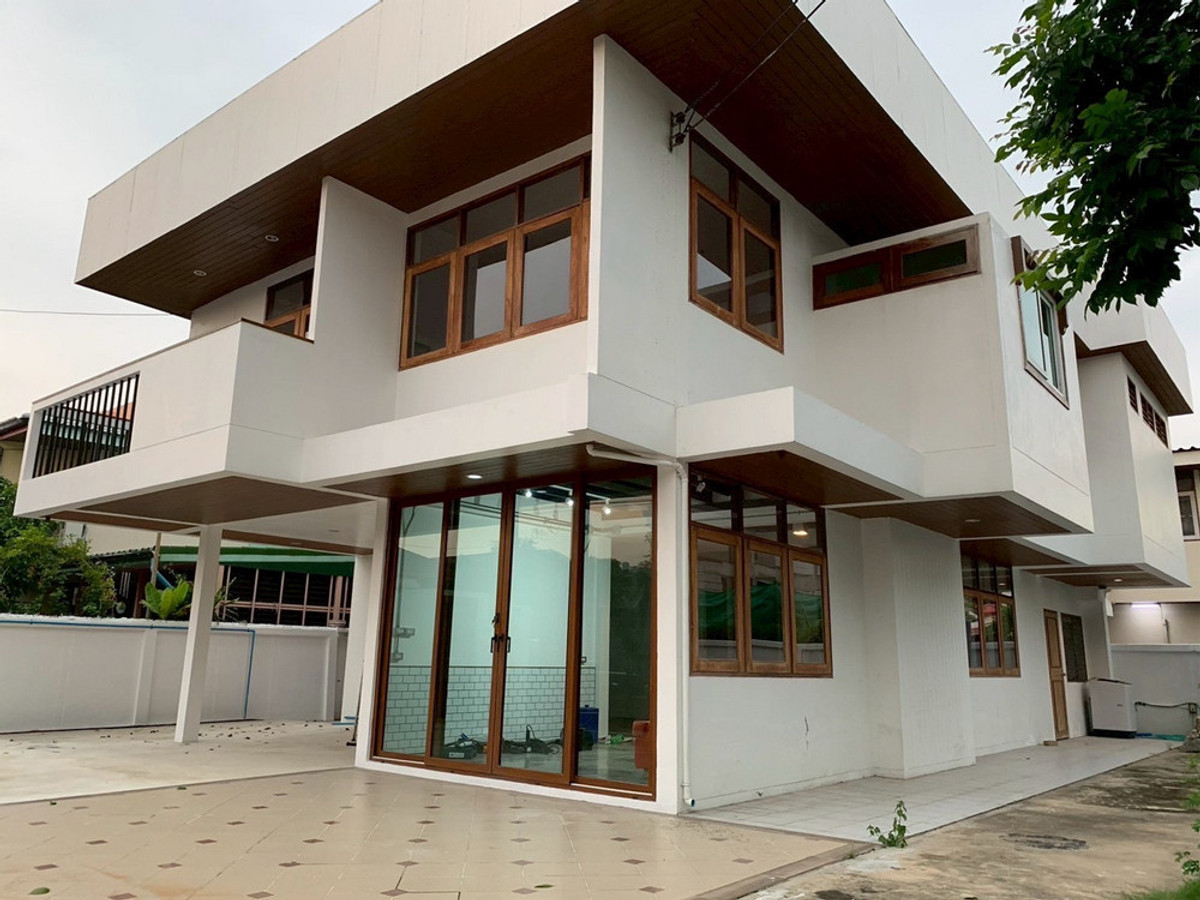 สอบถามโทร : 081-241-6311 หมู่บ้านทิพวัล เทพารักษ์ ขายบ้านเดี่ยว 100 ตารางวา 3 ห้องนอน 5 ห้องน้ำ รถไฟฟ้าสายสีเหลือง สถานีทิพวัล อยู่หน้าหมู่บ้าน – รูปที่ 4