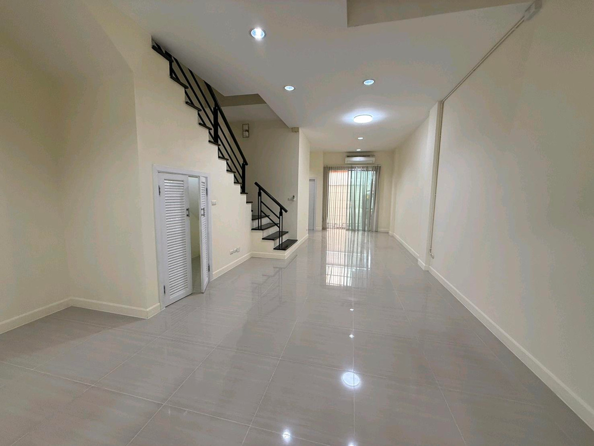 ‼️Home Office For Rent‼️ ✨Ready to Move in✨ให้เช่า โครงการ 𝐏𝐫𝐞𝐦𝐢𝐮𝐦 𝐏𝐥𝐚𝐜𝐞  นวมินทร์-สุขาภิบาล 1 (ใกล้ซ.นวมินทร์ 89)✨ (Premium Place  Nawamin 87- 89 )  – รูปที่ 3