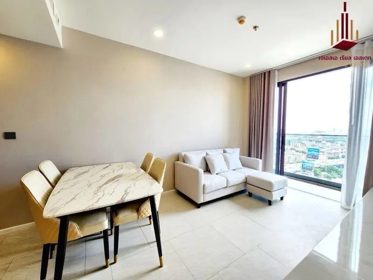 ✨ For Rent: Cooper Siam ✨💰 Only 55,000 THB/month