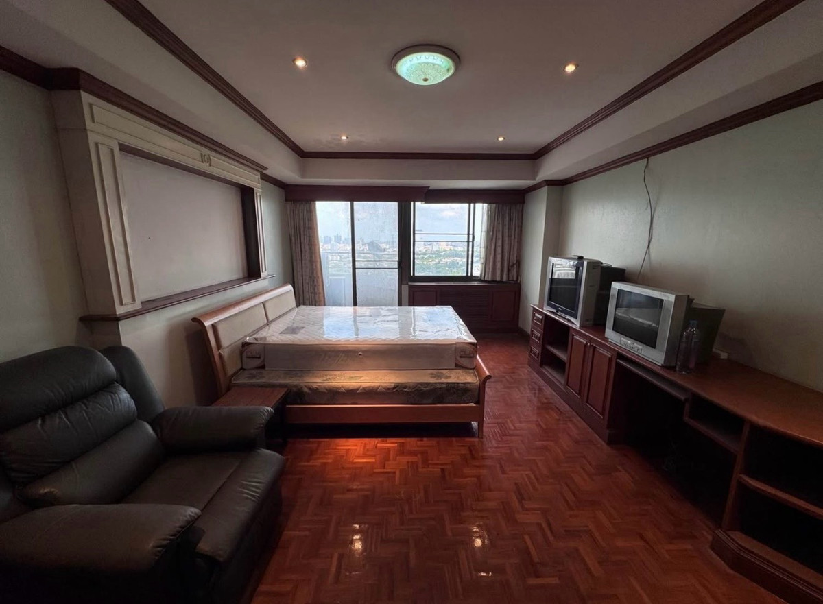 Condo for sale Royal Nine Residence ✨ Rama 9 in the heart of the city.