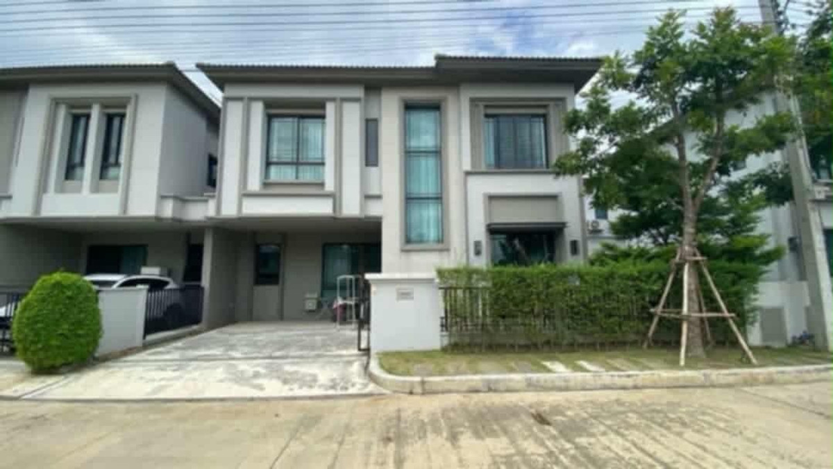 Twin House for Sale – Grand Pleno Phaholyothin–Rangsit Only 5 minutes from Future Park Rangsit, and just 300 meters from 7-Eleven