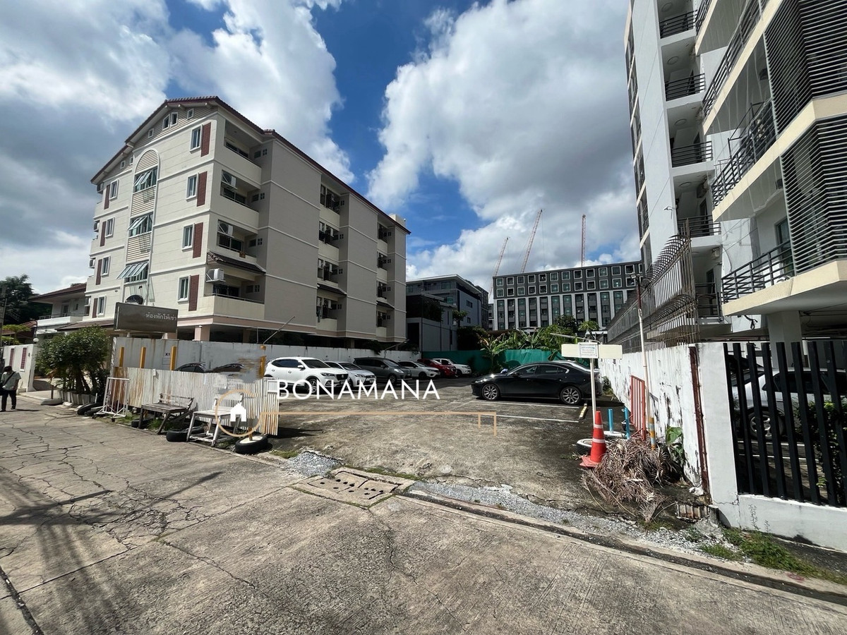 Land for rent Ratchada 19 (MRT Ratchadaphisek 650m) Land for rent Ratchada 19 (MRT Ratchadaphisek 650m)