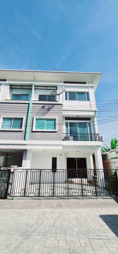 For Sale Townhouse/Townhome  , Baan Wiranphat Exclusive Chaloemphrakiat Soi 8 , high floor , corner unit , wide frontage , newly renovated , Nong Bon , Prawet , Bangkok , CX-135770