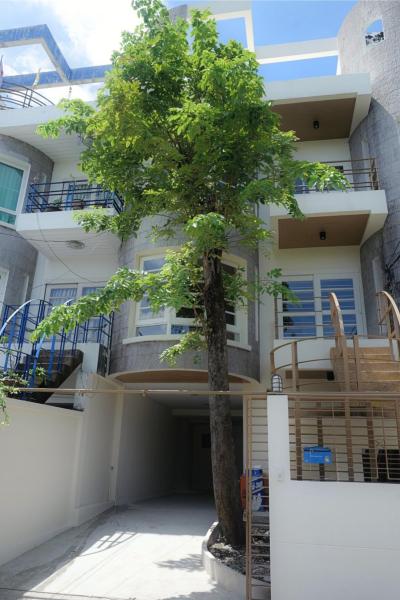 For Sale townhome, Lad Phrao 35 , newly renovated , Chankasem , Chatuchak , Bangkok , CX-135477