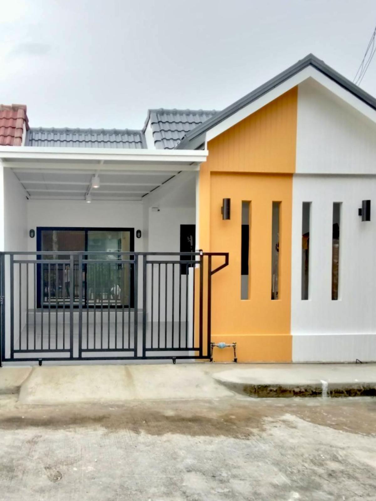 For Sale Townhouse/Townhome , Baan Ruean Suk 1 , Lam Phak Kut , Thanyaburi , Pathum Thani , CX-135908 For Sale Townhouse/Townhome , Baan Ruean Suk 1 , Lam Phak Kut , Thanyaburi , Pathum Thani , CX-135908