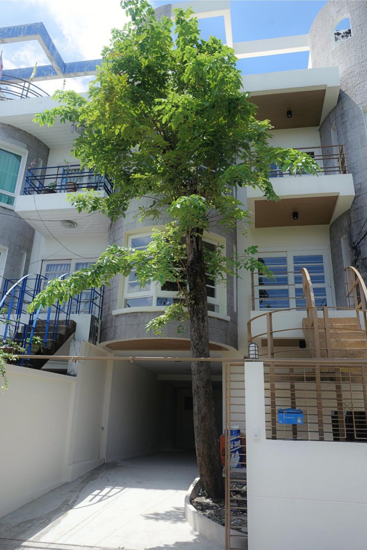 For Sale townhome, Lad Phrao 35 , newly renovated , Chankasem , Chatuchak , Bangkok , CX-135477