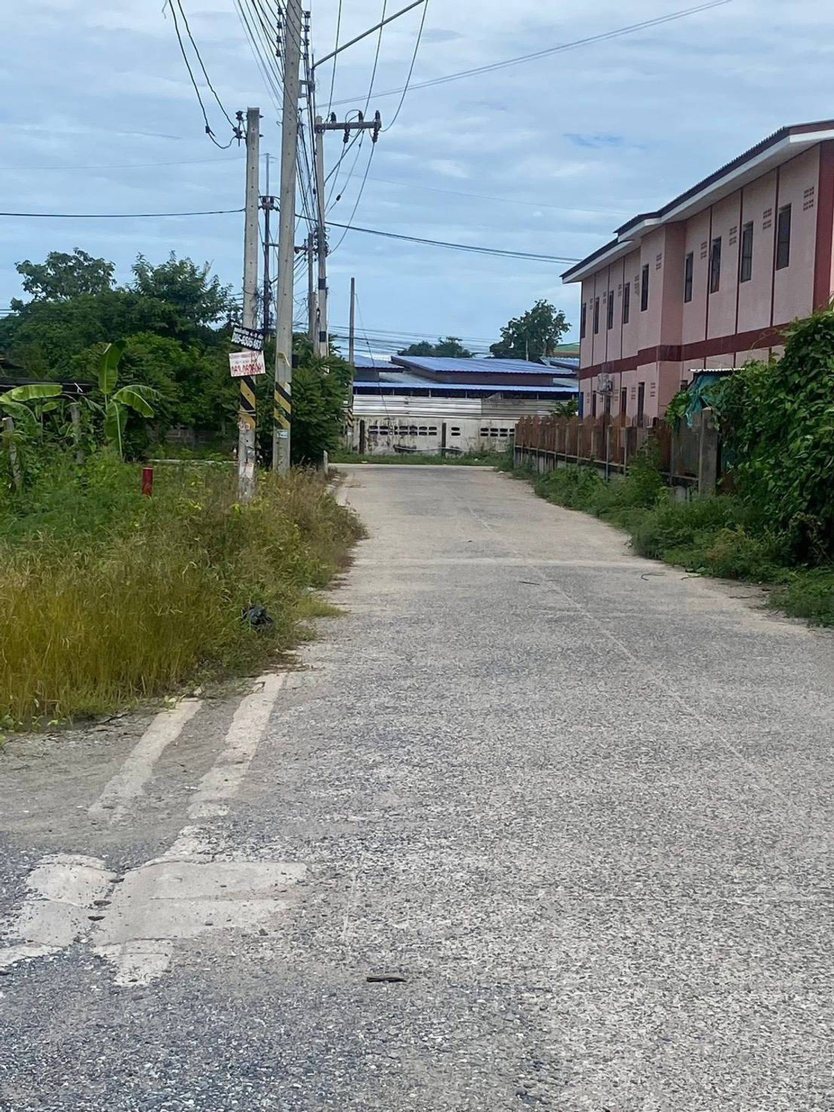 urgent! Land for rent, prime location, 15 rai, near Sriracha Industrial Estate, Chonburi | Best price! urgent! Land for rent, prime location, 15 rai, near Sriracha Industrial Estate, Chonburi | Best price!