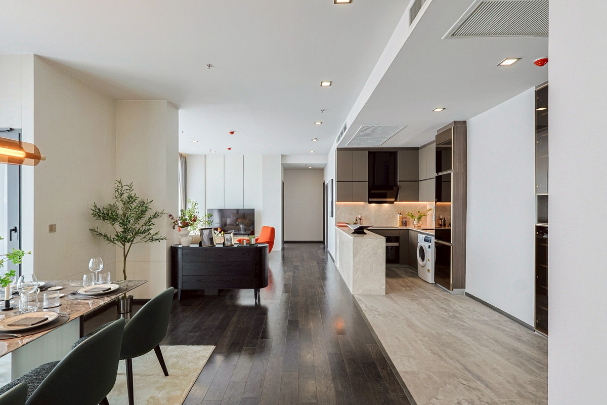 CONNER Ratchathewi — Super Luxury Condo in the heart of Ratchathewi, near BTS, only 200 m., 2 bedrooms, 2 bathrooms | 123 sq m. | 32nd floor | National Stadium view Sold fully furnished, Fully Furnished + electrical appliances. CONNER Ratchathewi — Super Luxury Condo in the heart of Ratchathewi, near BTS, only 200 m., 2 bedrooms, 2 bathrooms | 123 sq m. | 32nd floor | National Stadium view Sold fully furnished, Fully Furnished + electrical appliances.